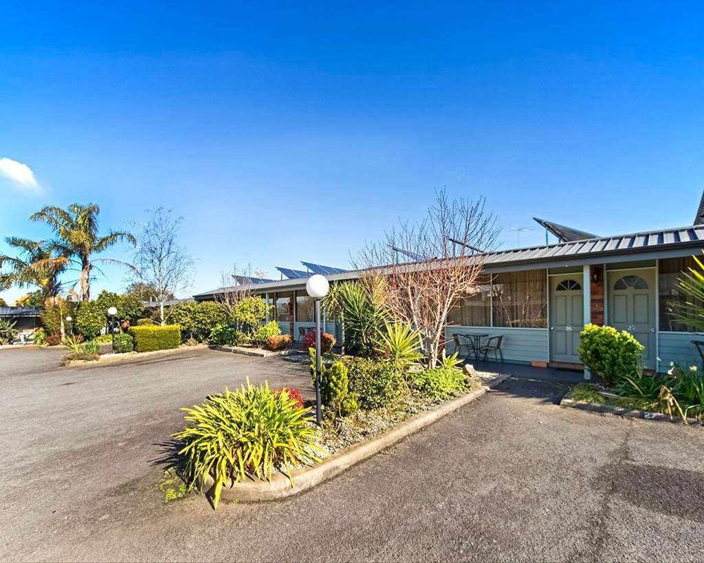 Cedar Motel